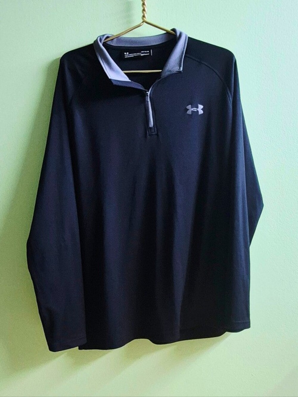 Under Armour Black 1/4 Zip Pullover